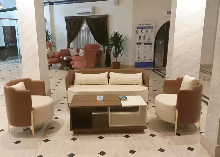 Dolphin Continental Hotel 3*