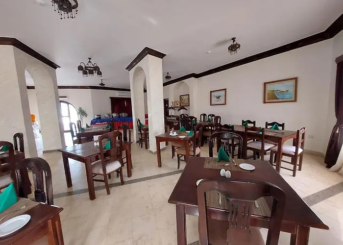 Hotel Dolphin Continental 3*