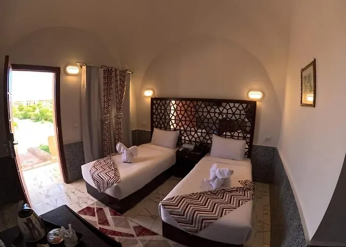 Dolphin Continental 3*