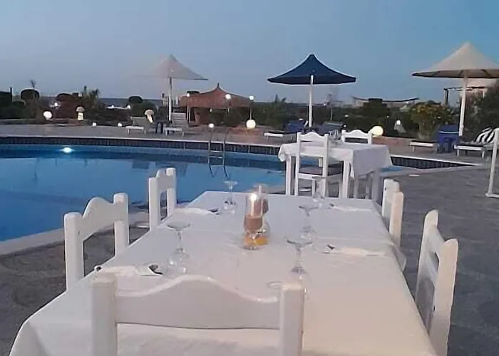 Dolphin Continental מלון El Qoseir
